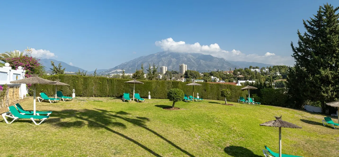 Sale of ground floor apartment in Nueva Andalucía 1