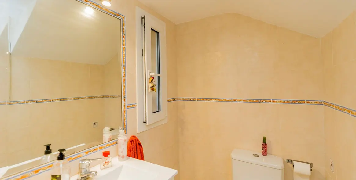 Продажа дома на две семьи в Riviera del Sol 12