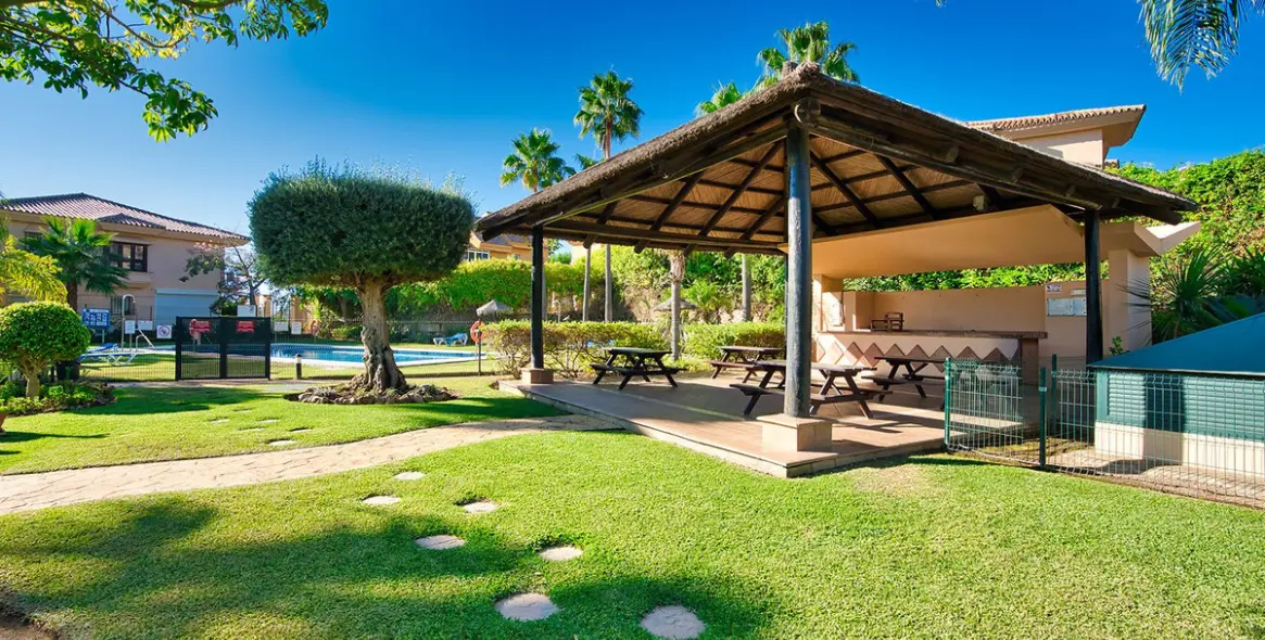 Продажа дома на две семьи в Riviera del Sol 18