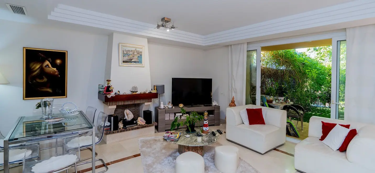 Venta de casa pareada en Riviera del Sol 3