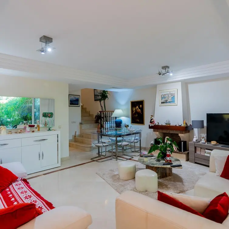 Venta de casa pareada en Riviera del Sol