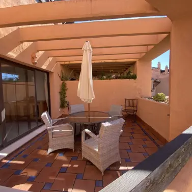 Sale of penthouse duplex in Hacienda del Sol