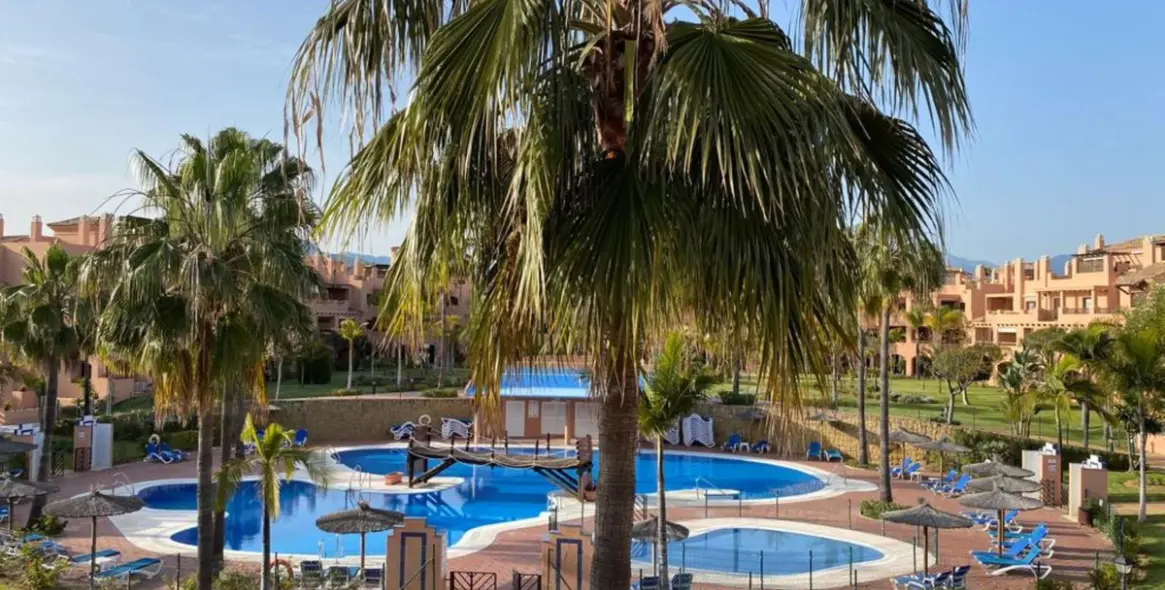 Sale of penthouse duplex in Hacienda del Sol 10