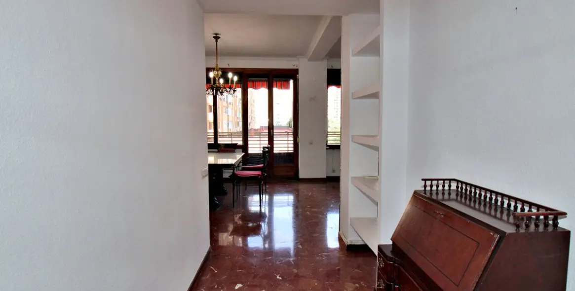 Продажа апартаментов на среднем этаже в Málaga 2