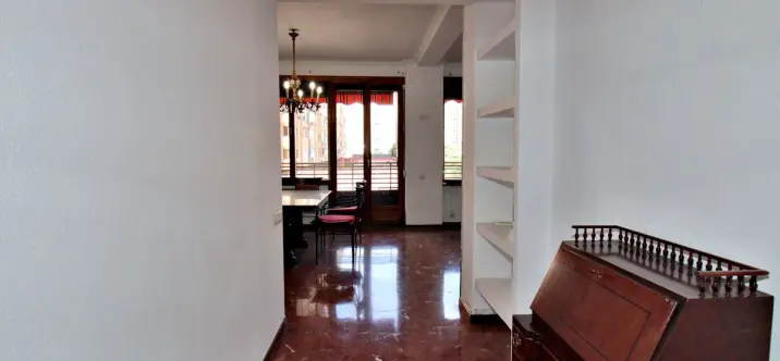 Продажа апартаментов на среднем этаже в Málaga 1