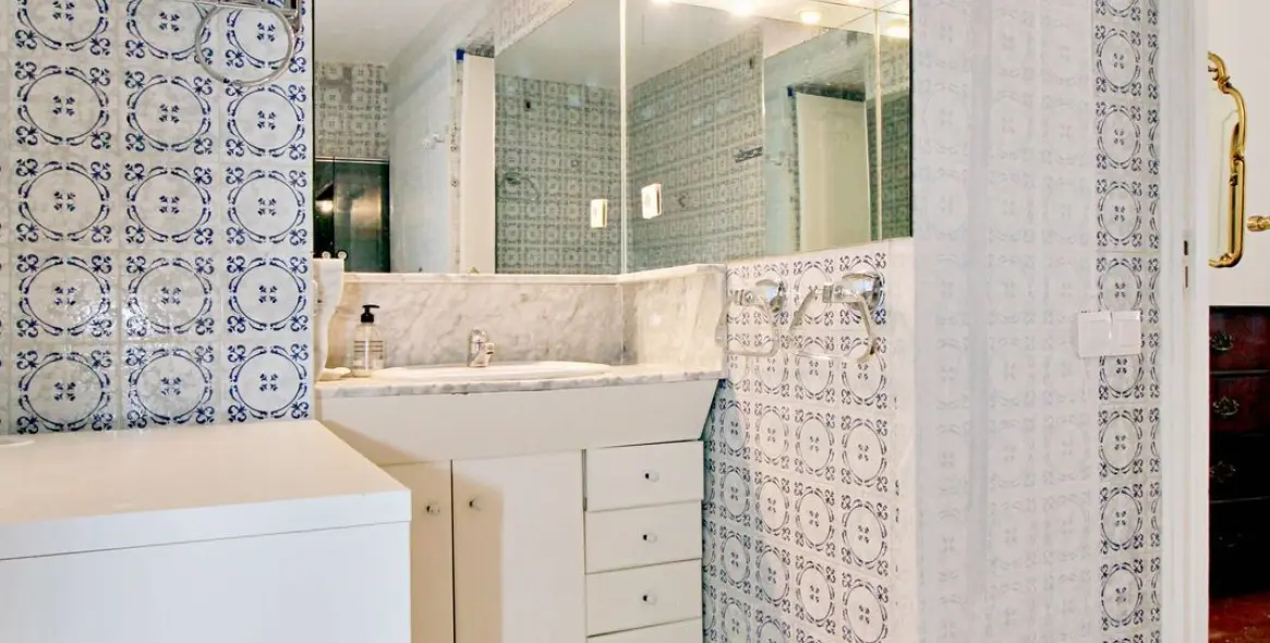 Продажа апартаментов на среднем этаже в Málaga 17