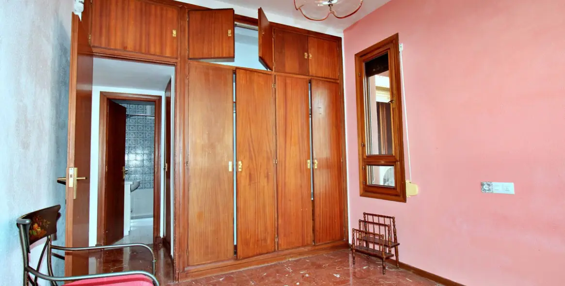 Продажа апартаментов на среднем этаже в Málaga 23