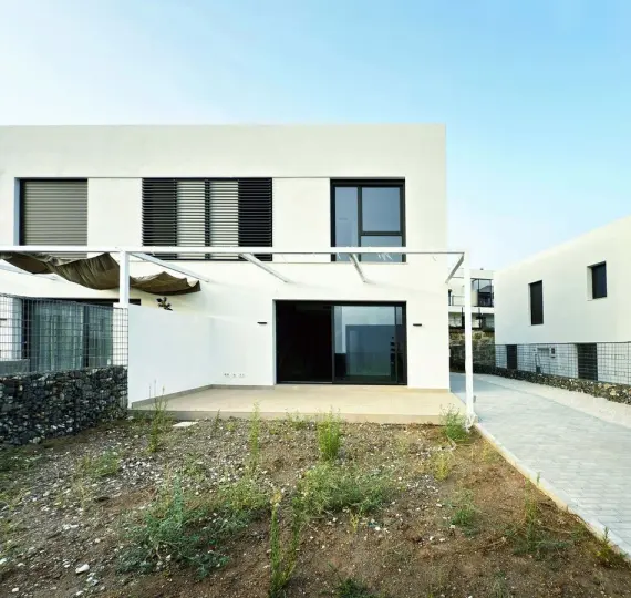 Sale of semi-detached house in Riviera del Sol