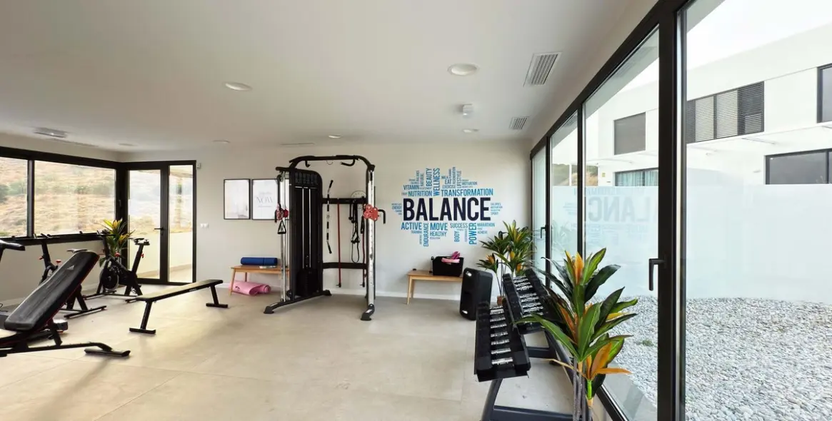 Продажа дома на две семьи в Riviera del Sol 25