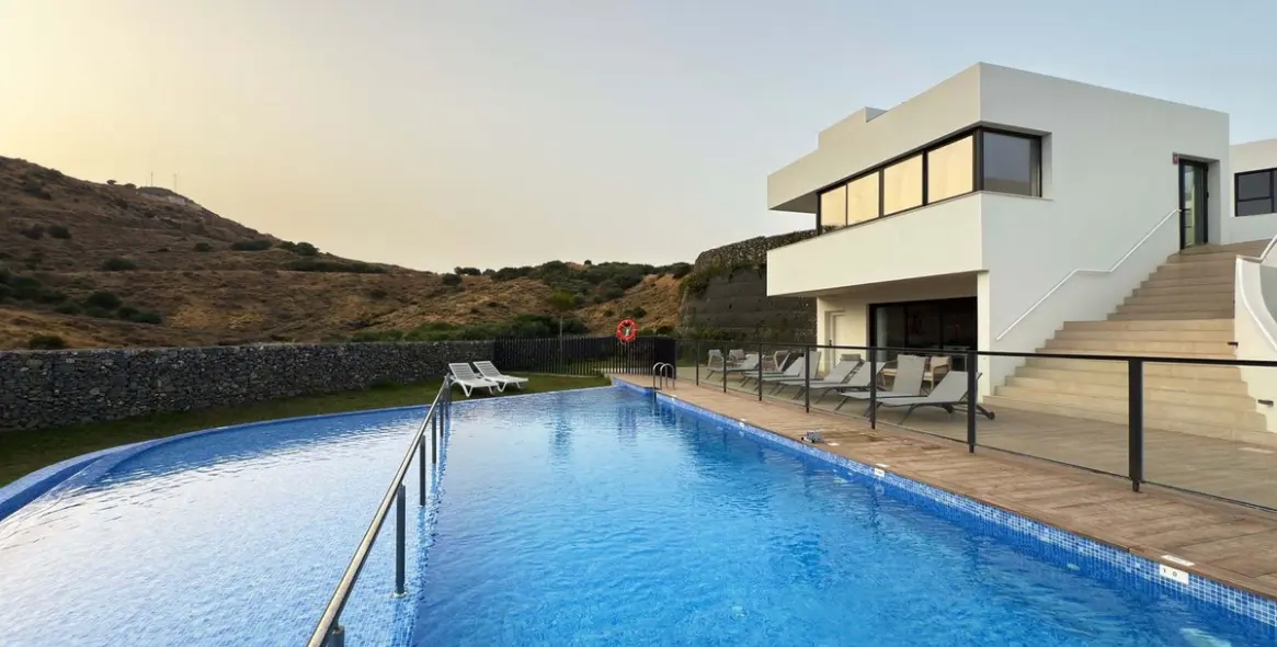 Продажа дома на две семьи в Riviera del Sol 30