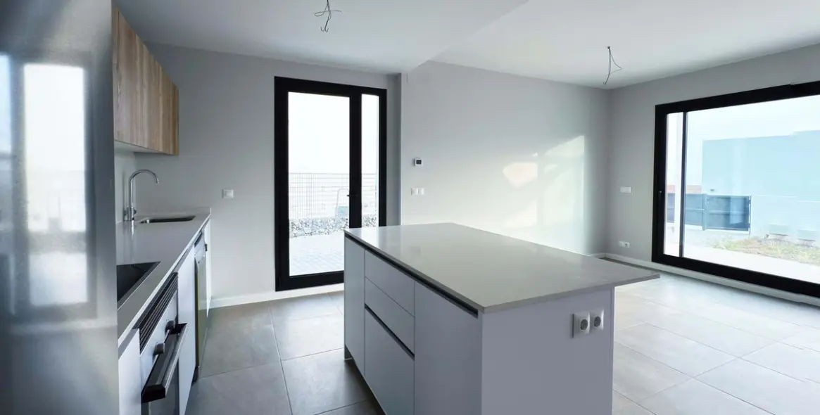 Продажа дома на две семьи в Riviera del Sol 38