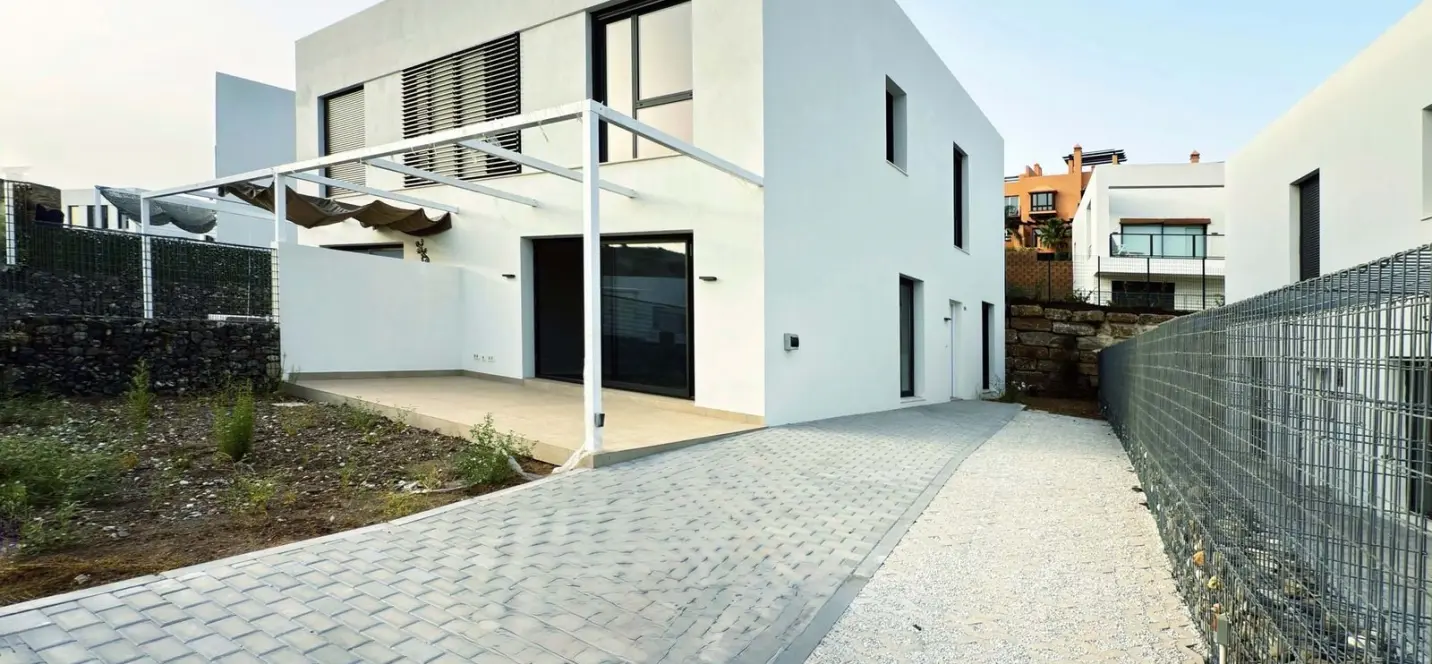 Venta de casa pareada en Riviera del Sol 0