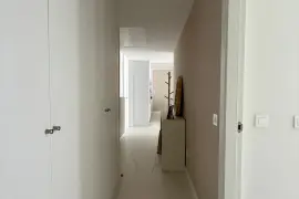 Image 9 thumb