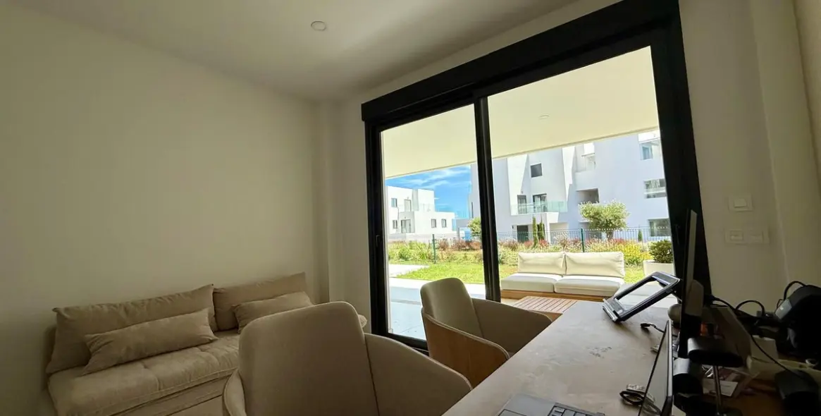 Sale of ground floor apartment in Casares Playa 18