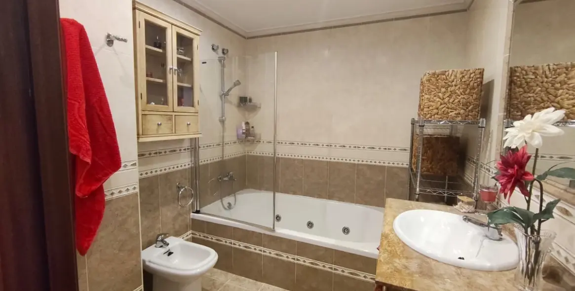 Venta de ático en Estepona 23