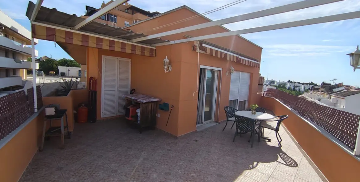 Venta de ático en Estepona 33