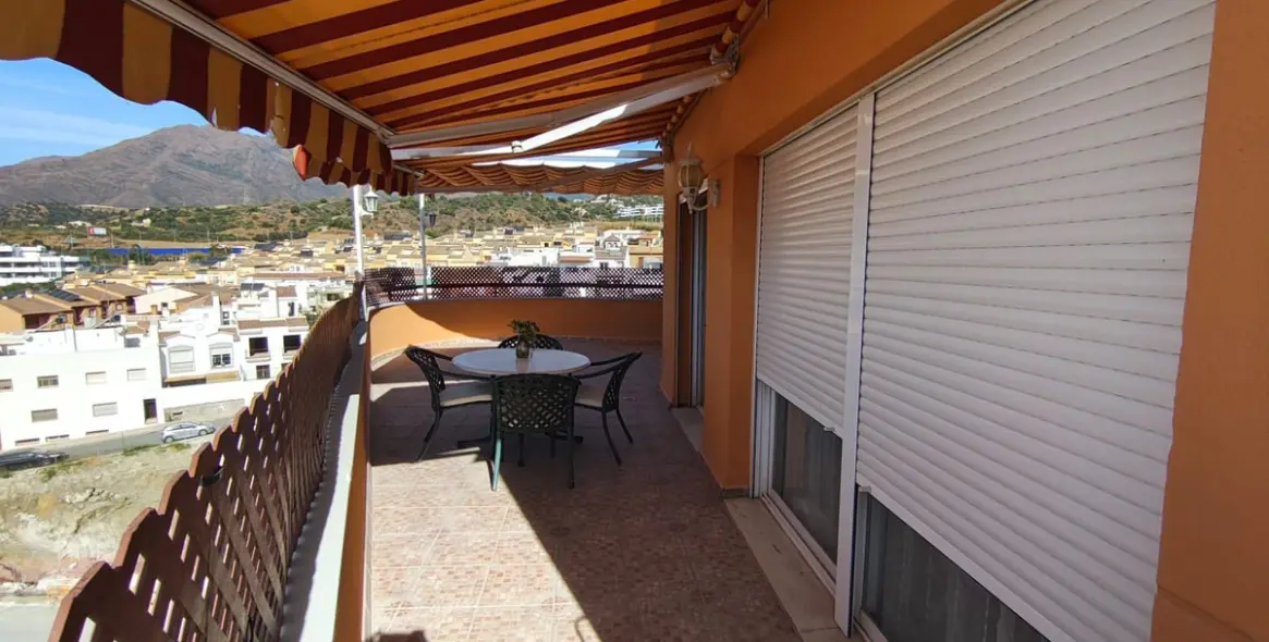Venta de ático en Estepona 37