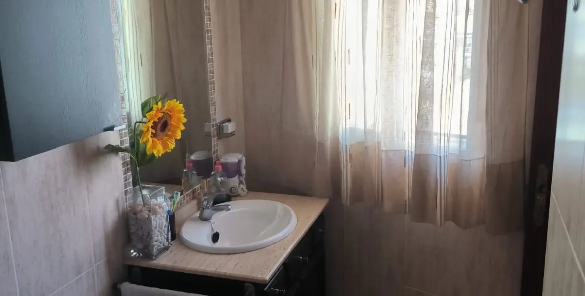 Venta de ático en Estepona 40