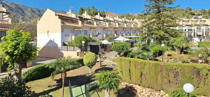 Продажа таунхауса в Marbella 0