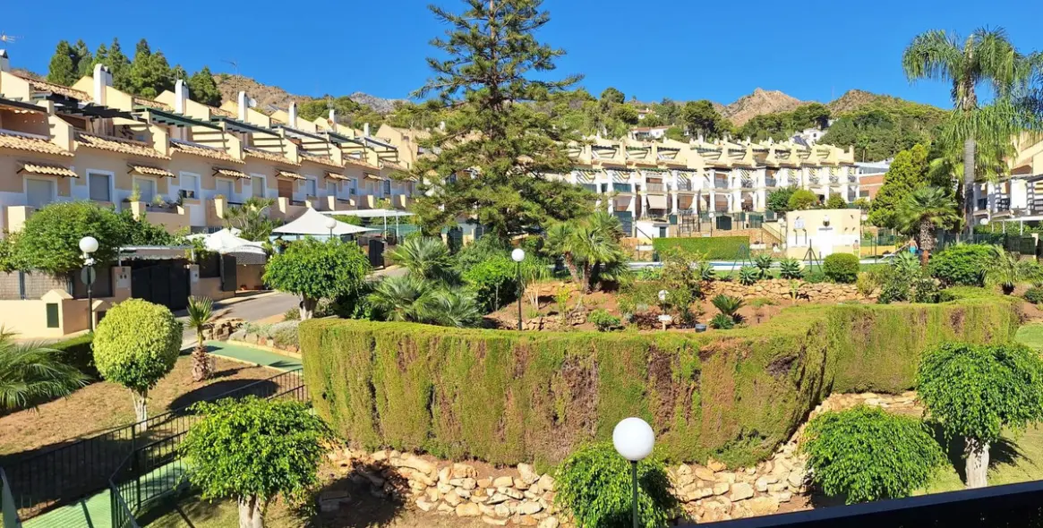 Sale of townhouse in Marbella 28