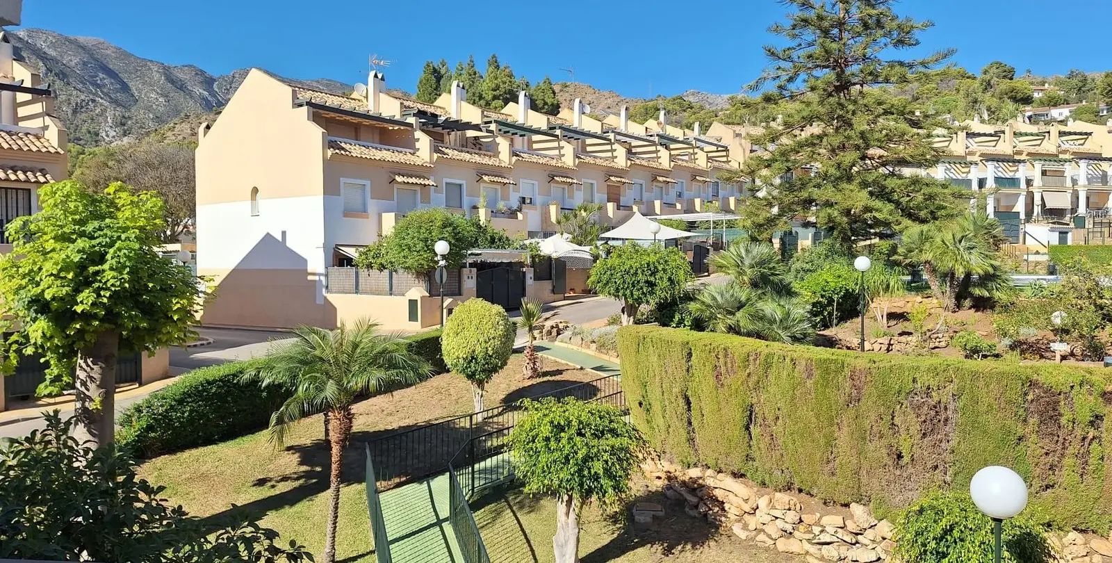 Продажа таунхауса в Marbella 1