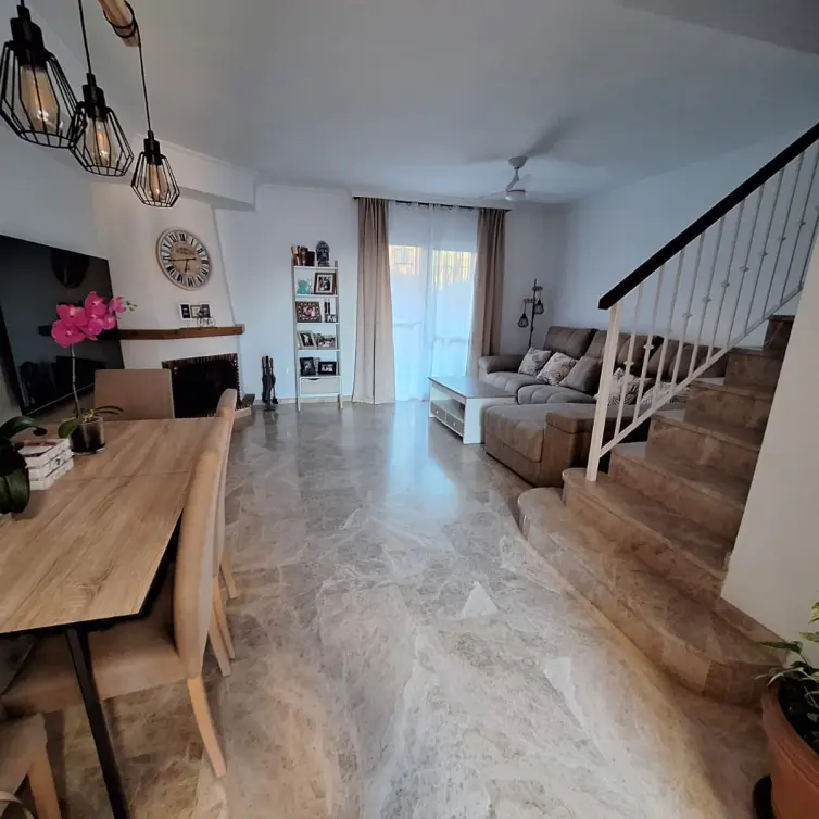 Sale of townhouse in Marbella