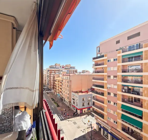 Venta de ático en Perchel Sur