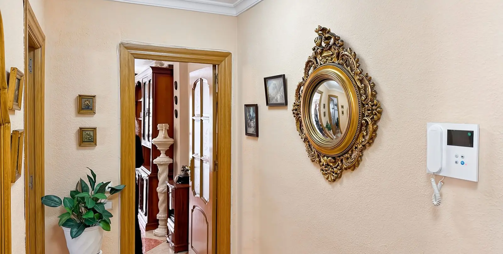 Sale of penthouse in Perchel Sur 11
