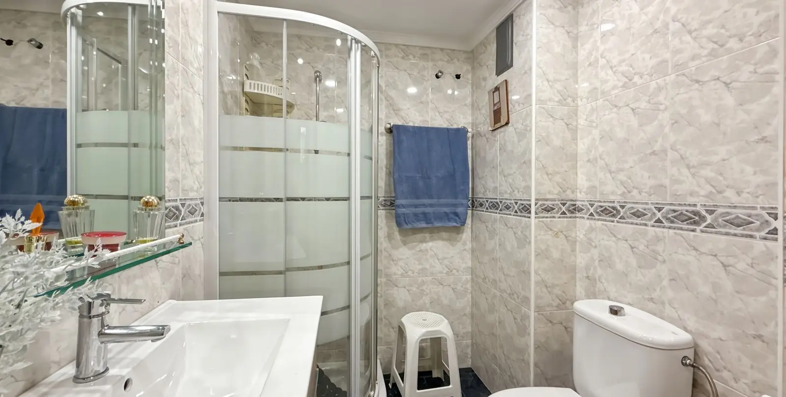 Sale of penthouse in Perchel Sur 41