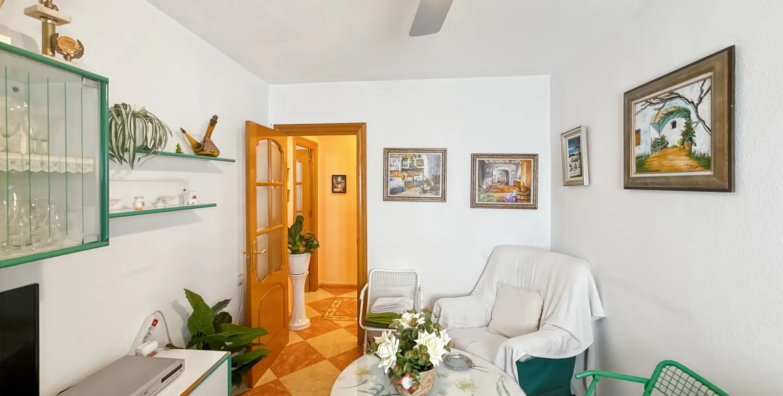 Sale of penthouse in Perchel Sur 51