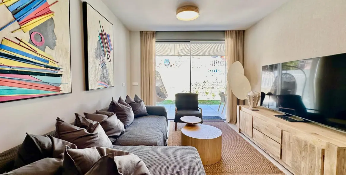 Продажа апартаментов на первом этаже в Elviria 3