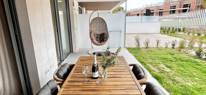 Продажа апартаментов на первом этаже в Elviria 3