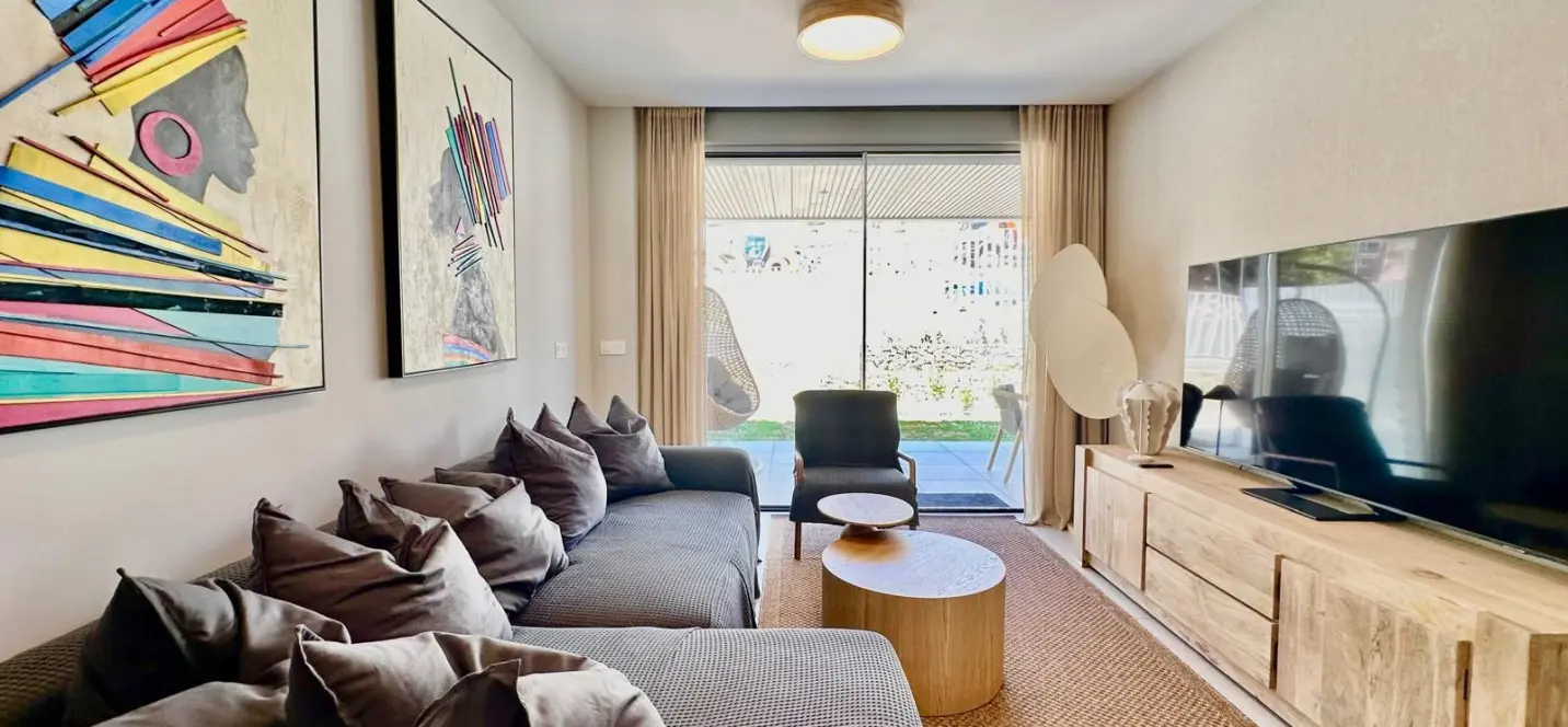 Venta de apartamento en planta baja en Elviria 2