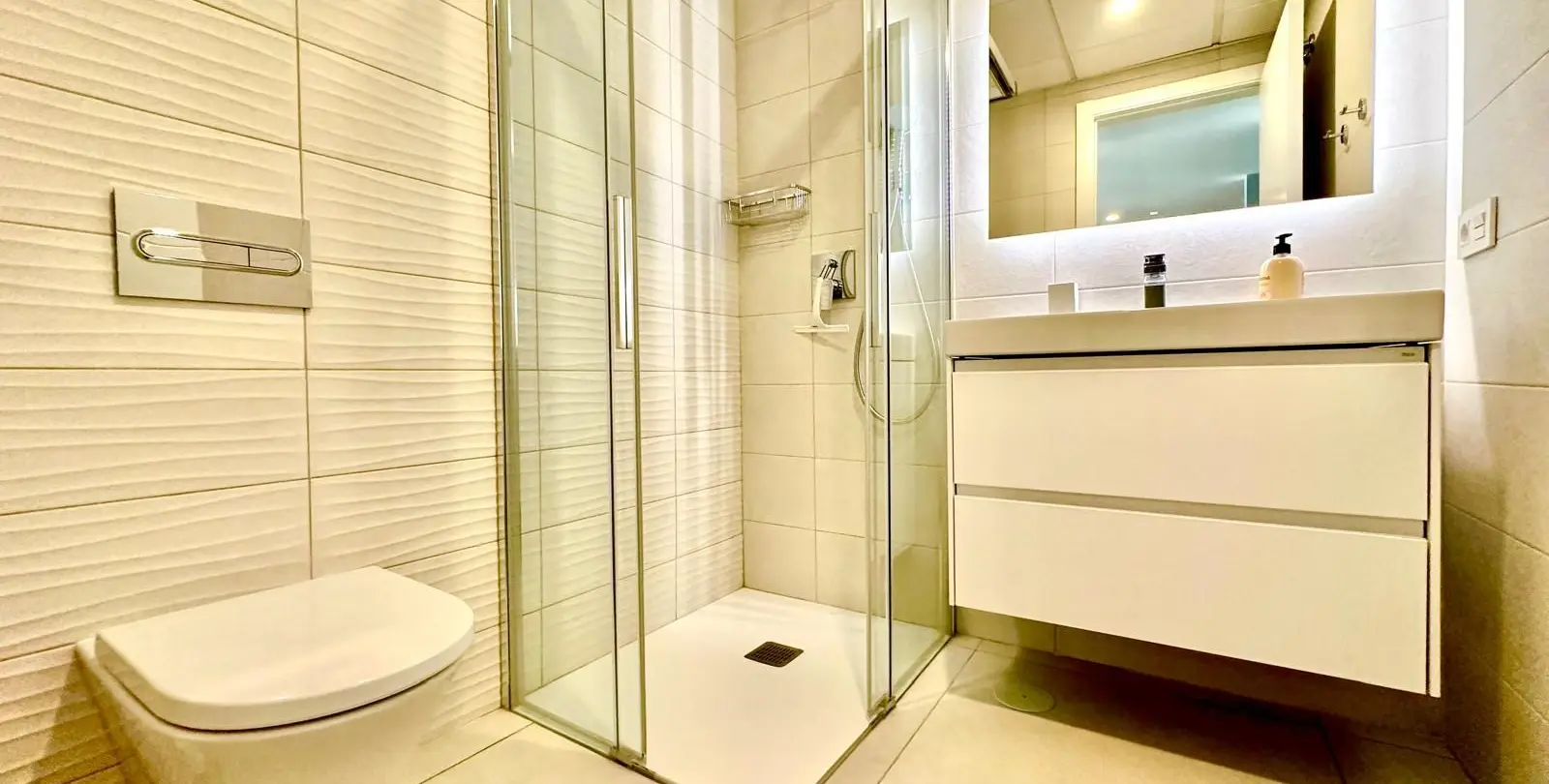 Venta de apartamento en planta baja en Elviria 9