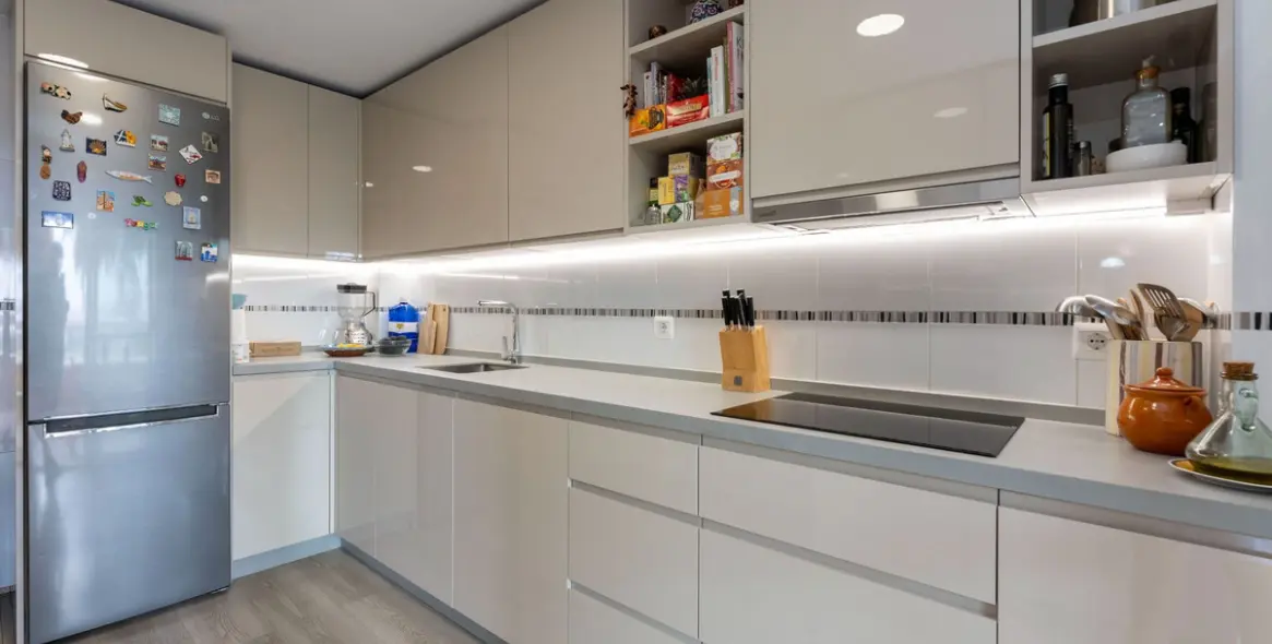 Продажа  отдельно стоящей виллы в Cerros del Aguila 9