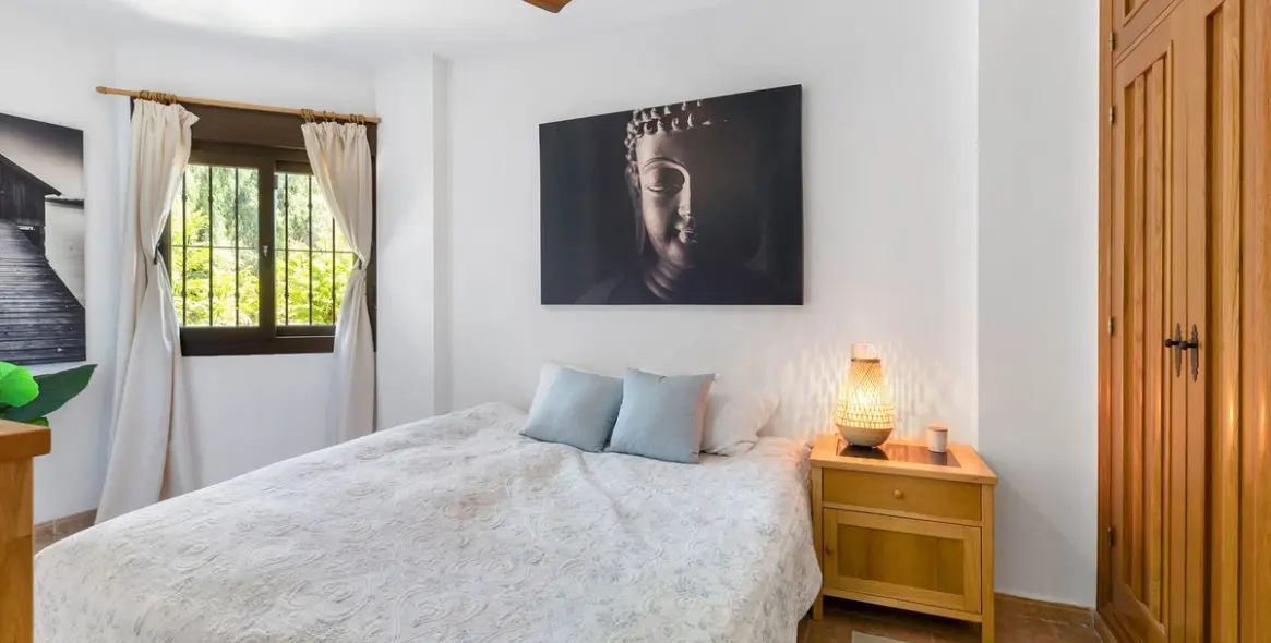 Sale of townhouse in Riviera del Sol 15