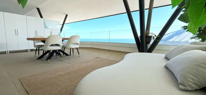 Продажа апартаментов на среднем этаже в Fuengirola 0