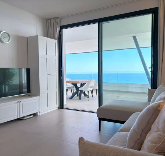 Продажа апартаментов на среднем этаже в Fuengirola