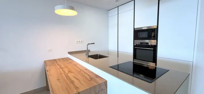 Продажа апартаментов на среднем этаже в Fuengirola 4