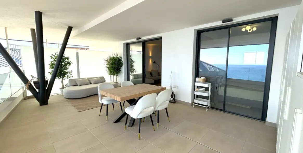 Venta de apartamento en planta media en Fuengirola 6