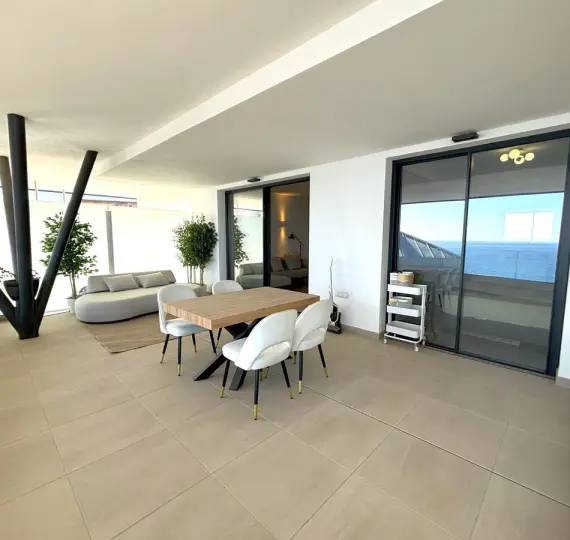 Продажа апартаментов на среднем этаже в Fuengirola