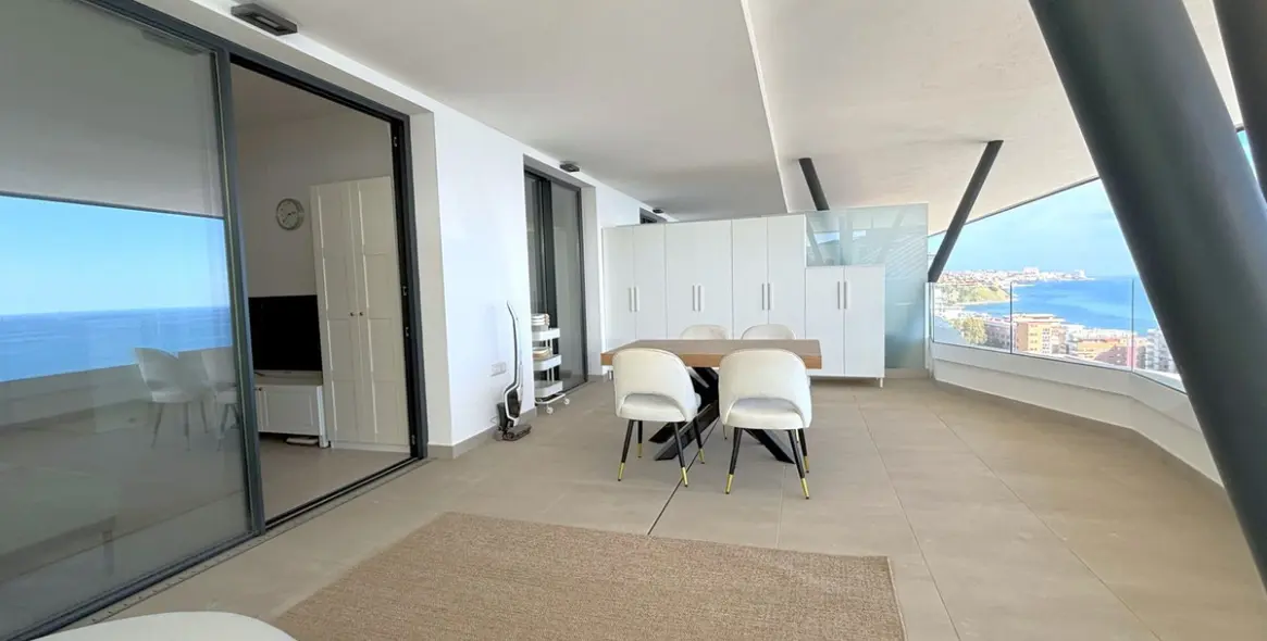 Venta de apartamento en planta media en Fuengirola 7