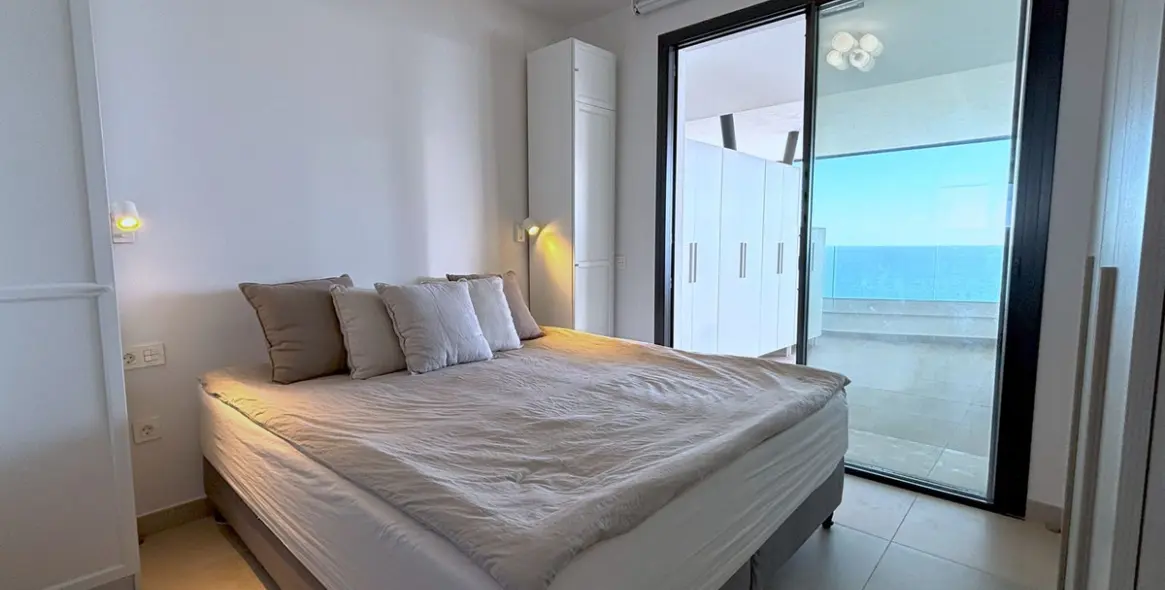 Venta de apartamento en planta media en Fuengirola 10