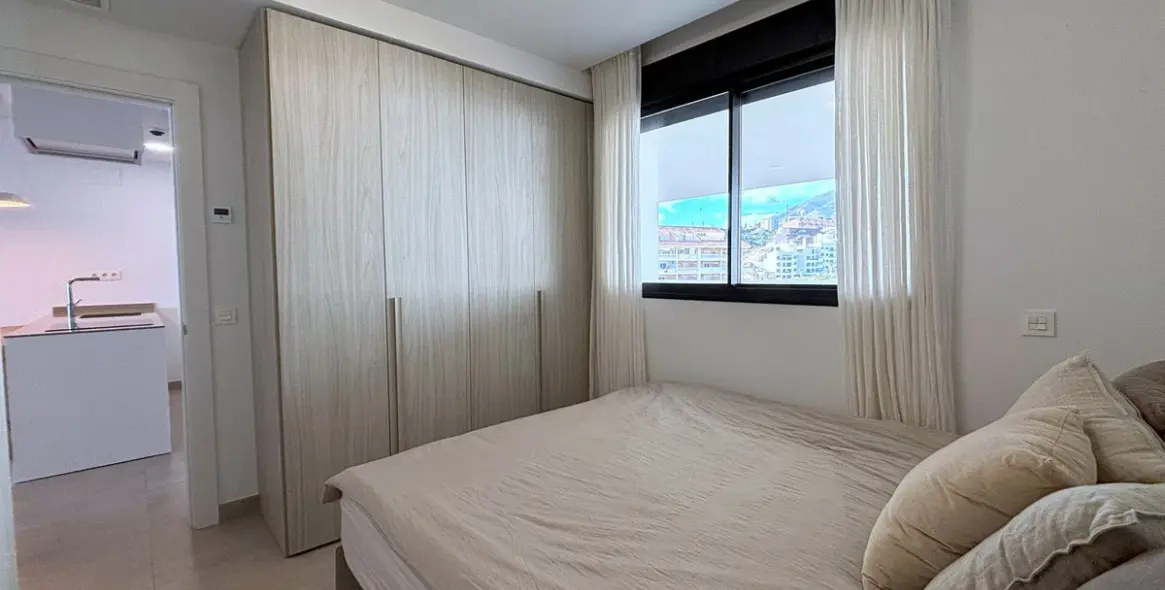 Venta de apartamento en planta media en Fuengirola 12