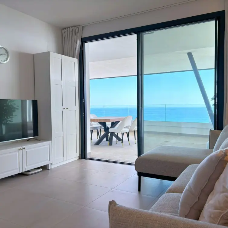 Продажа апартаментов на среднем этаже в Fuengirola