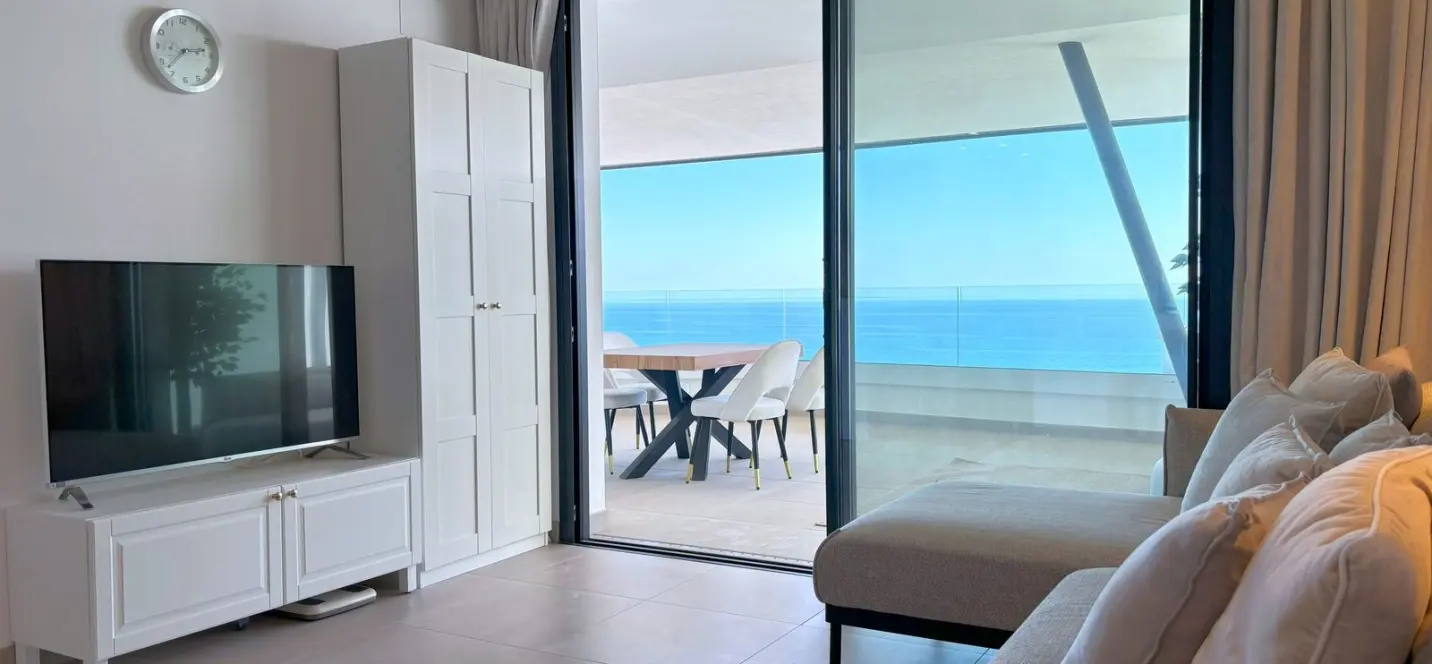 Продажа апартаментов на среднем этаже в Fuengirola 1