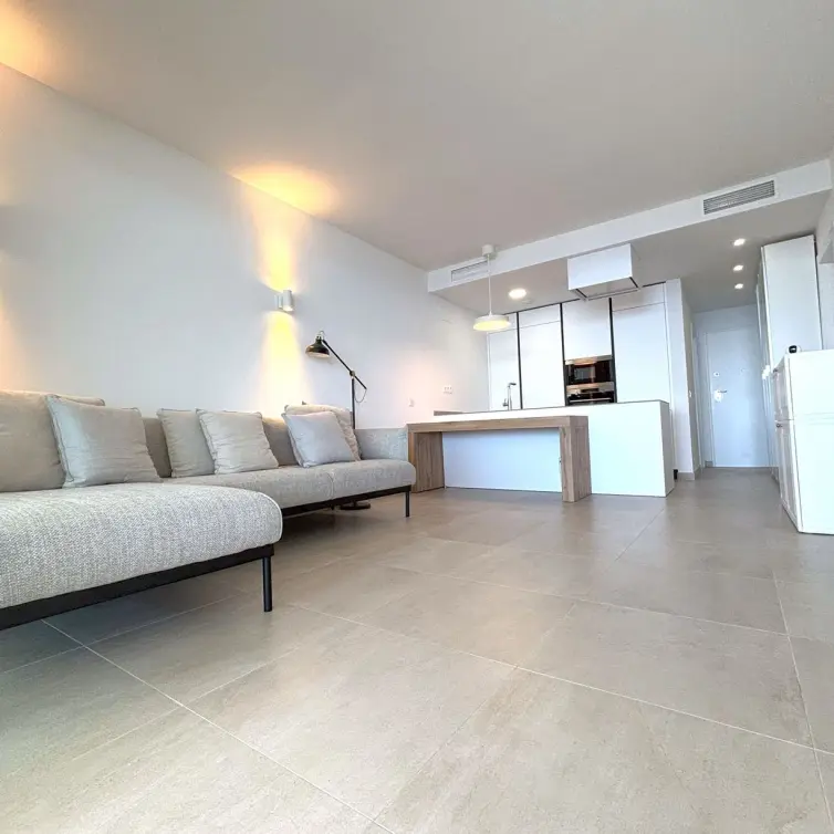 Продажа апартаментов на среднем этаже в Fuengirola