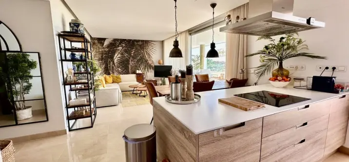 Продажа апартаментов на первом этаже в Benahavís 3