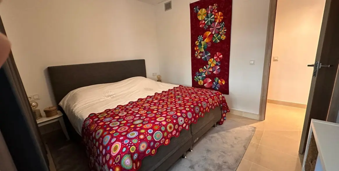 Venta de apartamento en planta baja en Benahavís 15