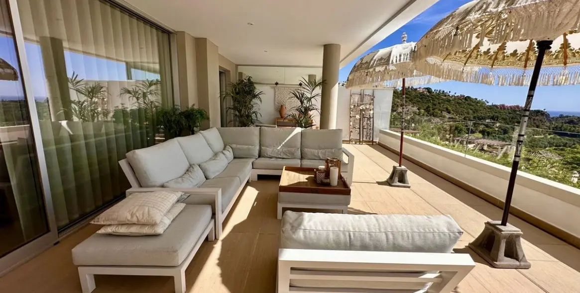 Venta de apartamento en planta baja en Benahavís 20